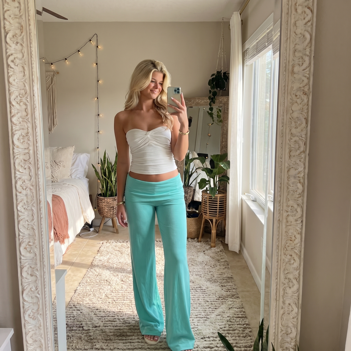Get 60% off only today, Mode Coral Pant 💕