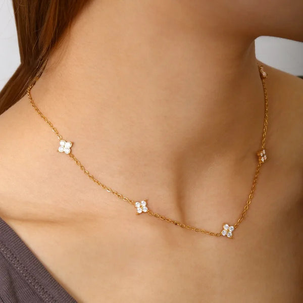 Le collier OVELIA gratuit ✨